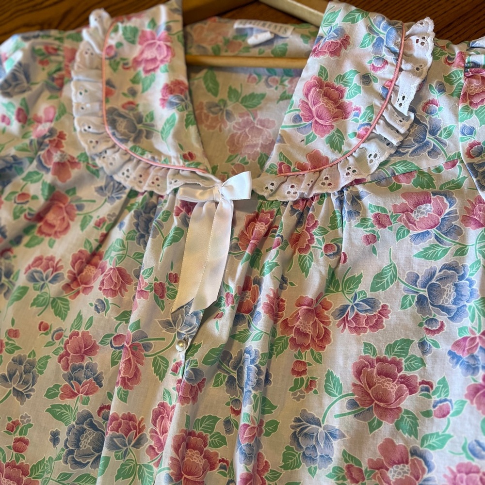 Sentiments Vintage Floral Nightgown S